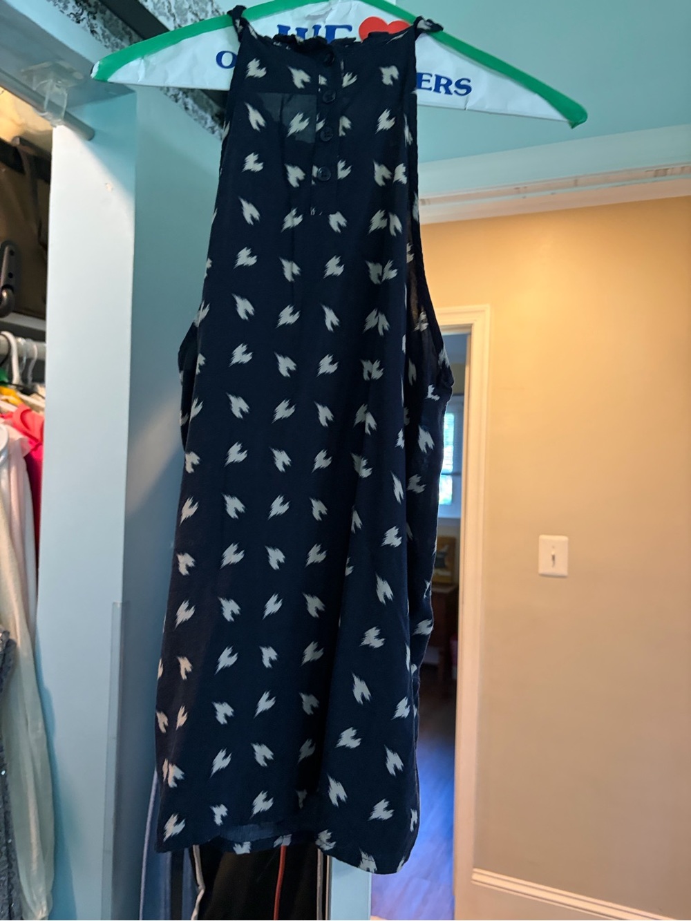 Sleeveless Navy Printed mock halter top